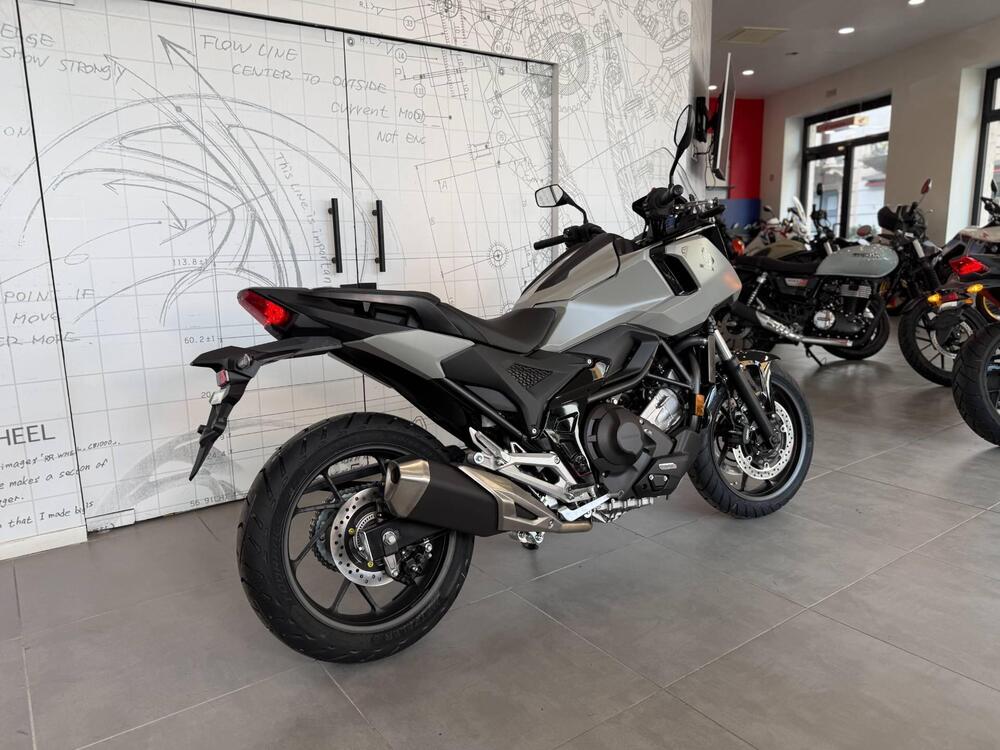 Honda NC 750 X DCT (2025 - 26) (3)