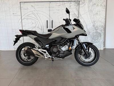 Honda NC 750 X DCT (2025 - 26) nuova