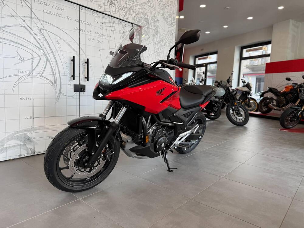 Honda NC 750 X (2025 - 26) (5)