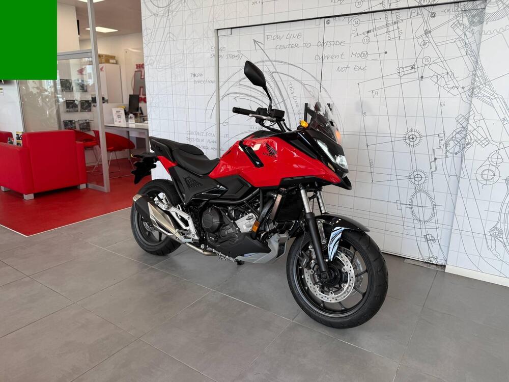 Honda NC 750 X (2025 - 26) (2)