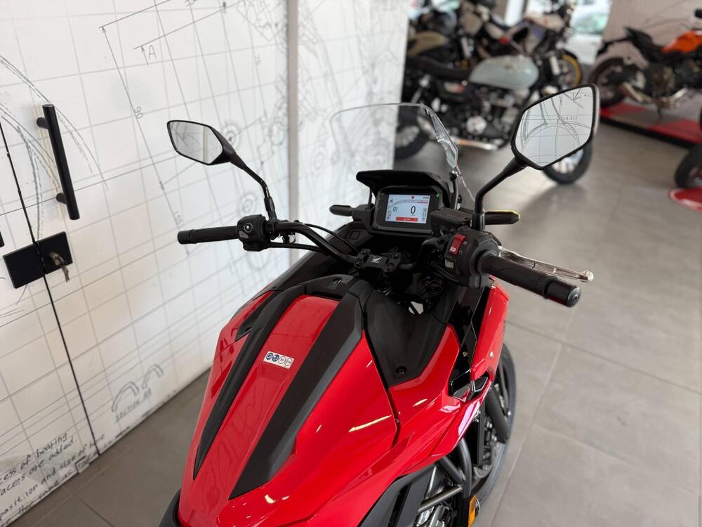 Honda NC 750 X (2025 - 26) (8)