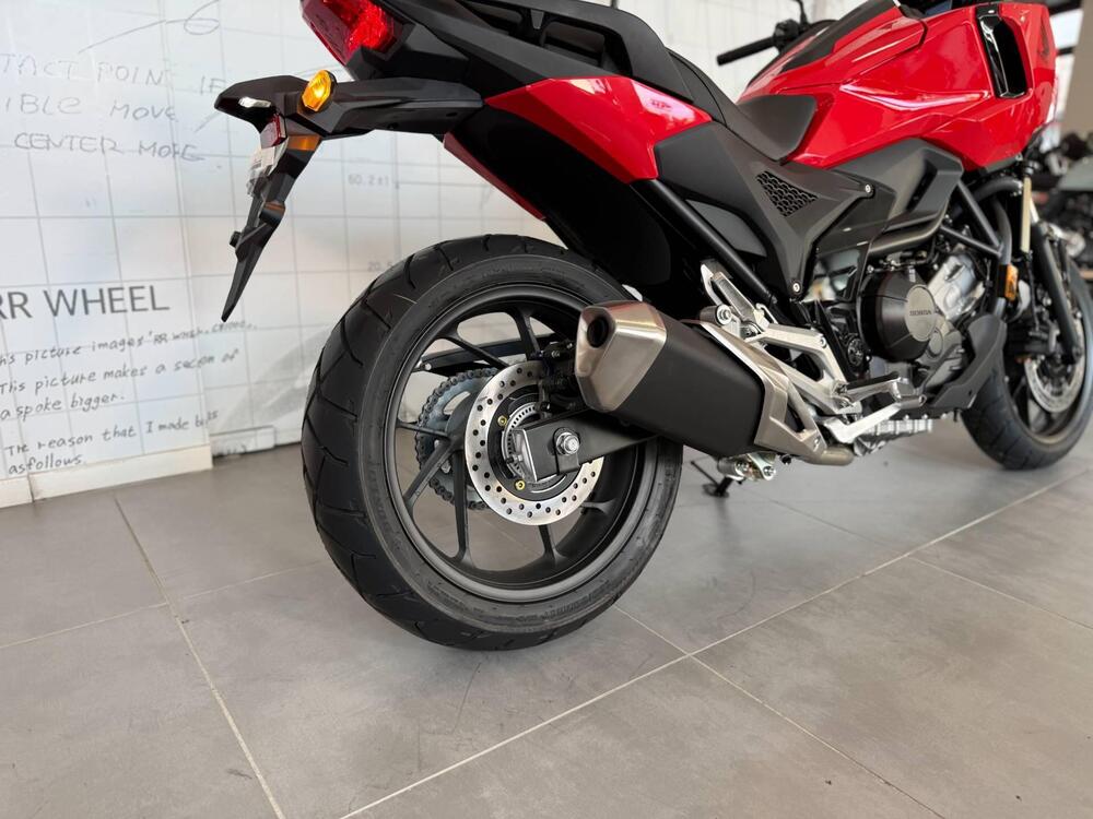 Honda NC 750 X (2025 - 26) (11)