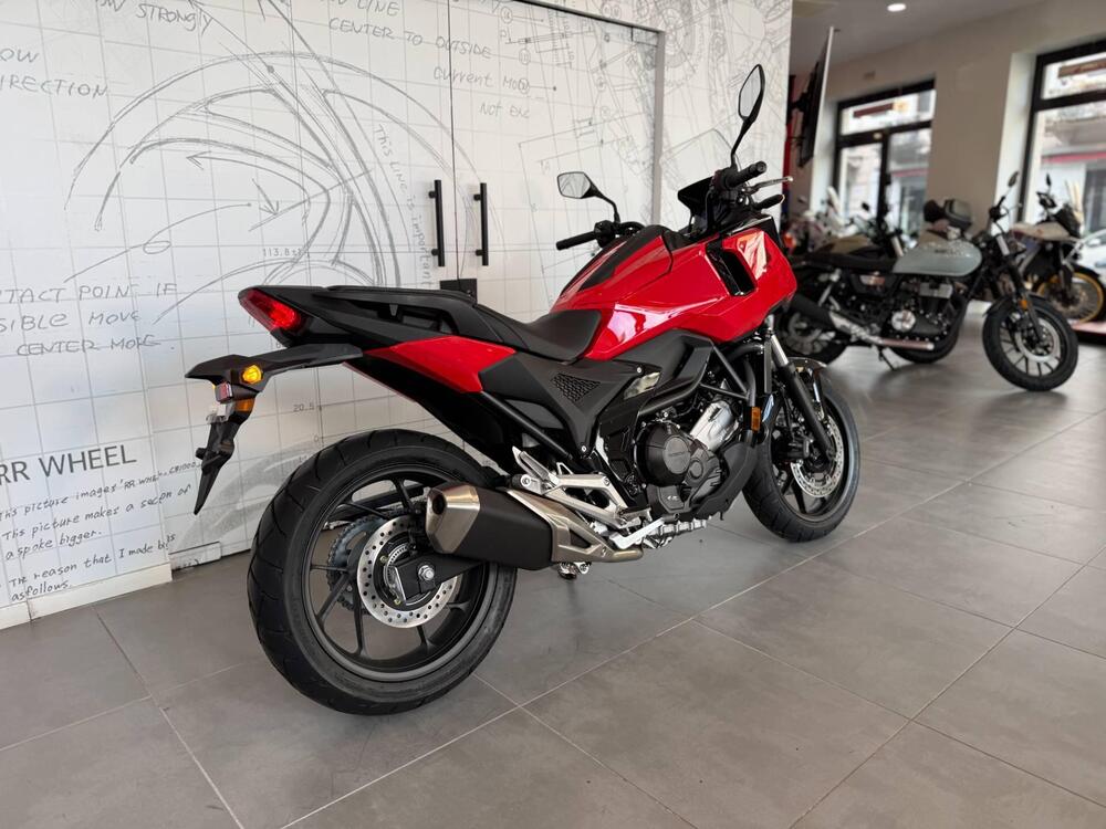 Honda NC 750 X (2025 - 26) (3)