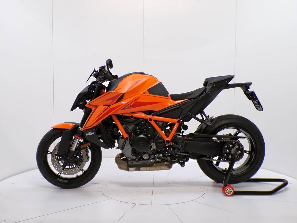 KTM 1390 Super Duke R (2024 - 26) (4)