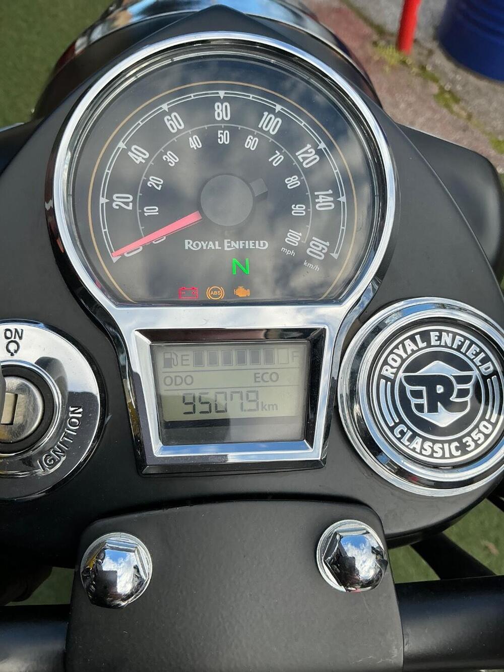 Royal Enfield Classic 350 (2021 - 26) (5)