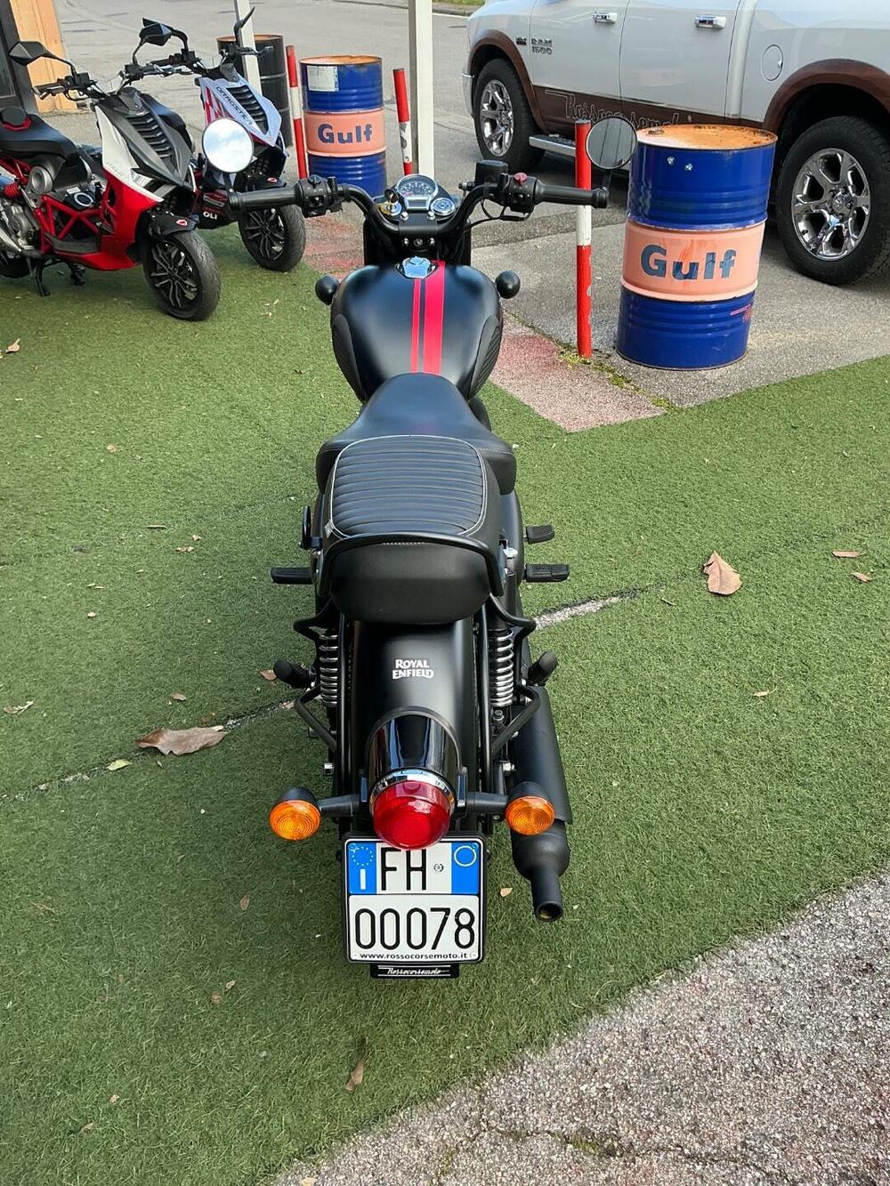 Royal Enfield Classic 350 (2021 - 26) (8)