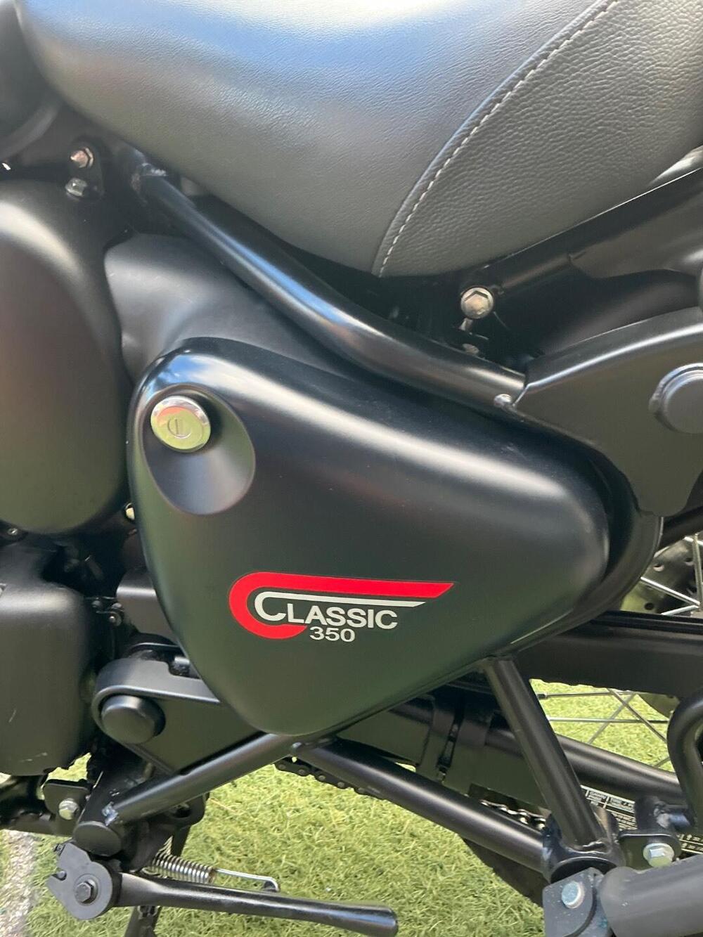 Royal Enfield Classic 350 (2021 - 26) (12)