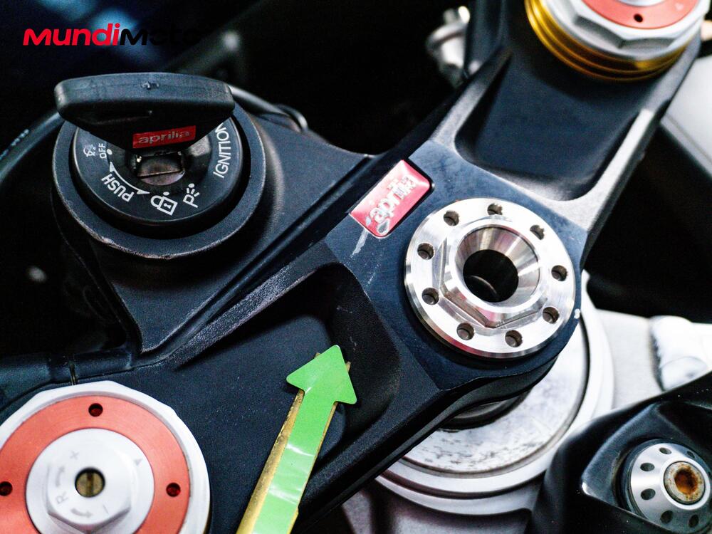 Aprilia RSV4 1100 (2025 - 26) (13)