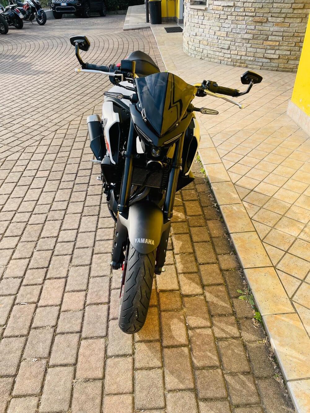 Yamaha MT-03 (2020) (2)