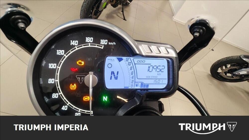 Triumph Speed 400 (2024 - 26) (4)