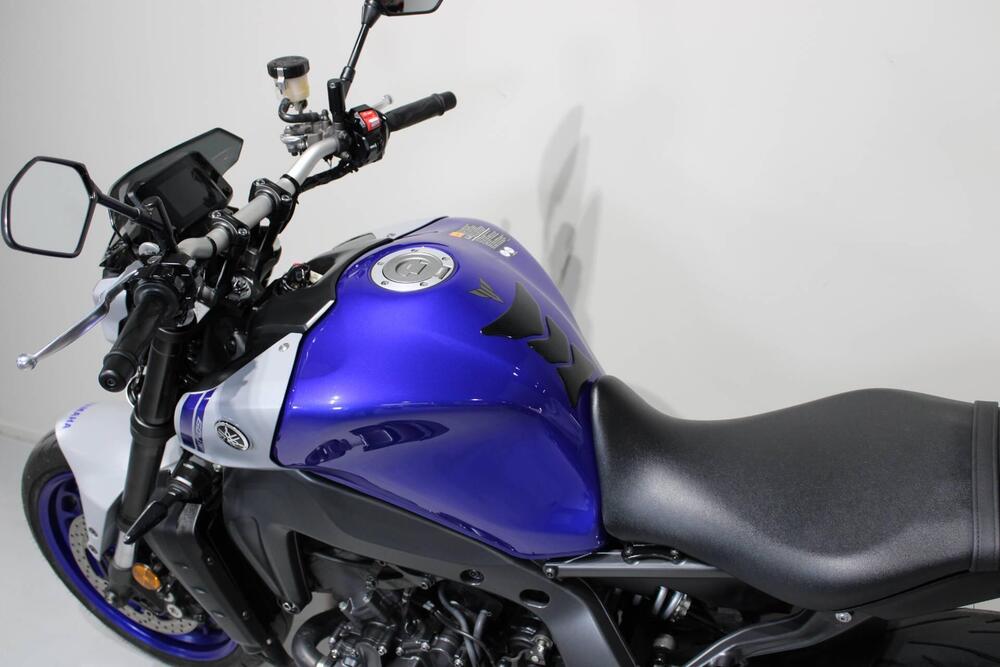 Yamaha MT-09 (2021 - 23) (5)