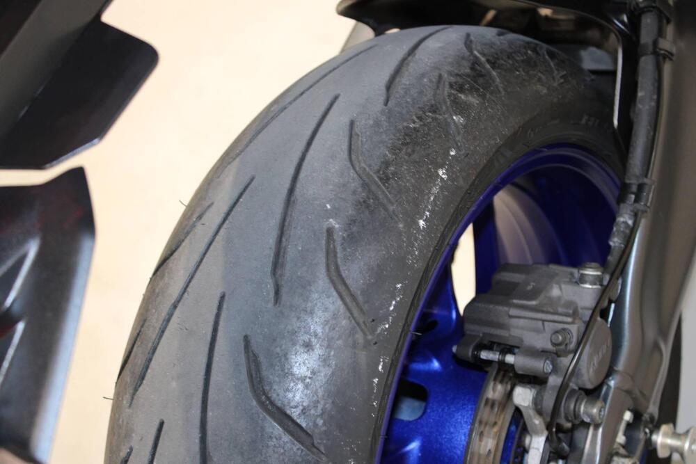 Yamaha MT-09 (2021 - 23) (7)