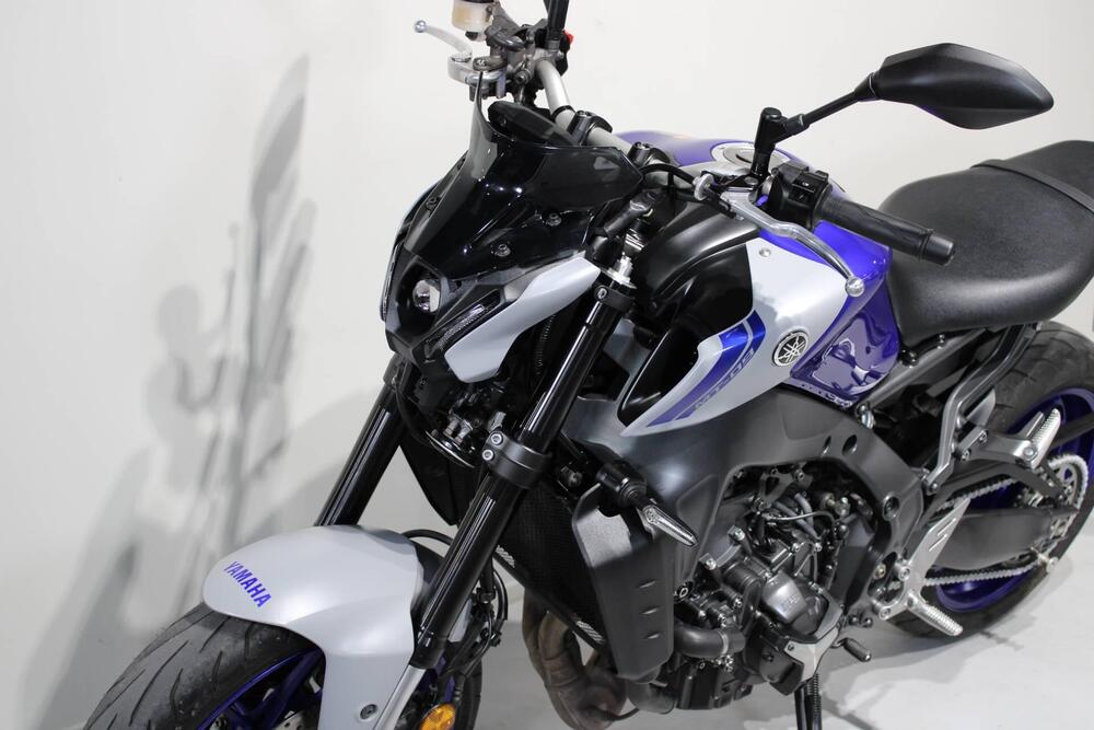 Yamaha MT-09 (2021 - 23) (8)