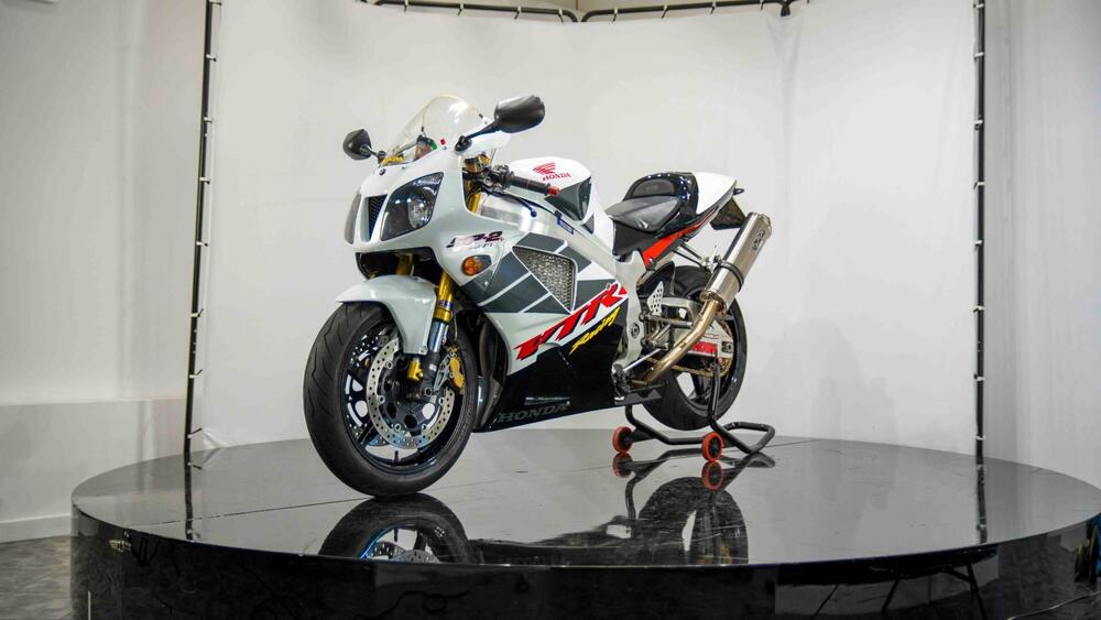 Honda VTR 1000 SP-2 (2002 - 06) (2)