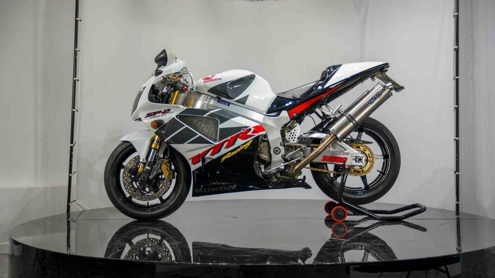 Honda VTR 1000 SP-2 (2002 - 06) (9)