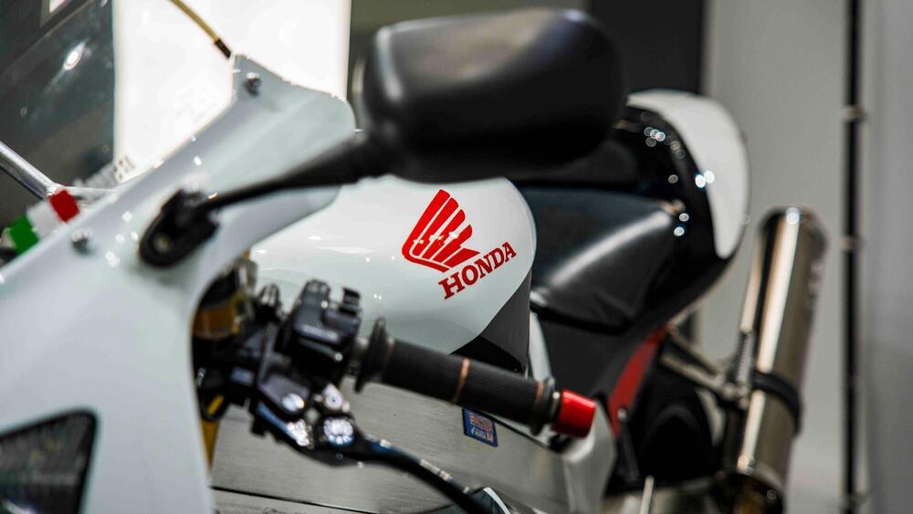 Honda VTR 1000 SP-2 (2002 - 06) (17)