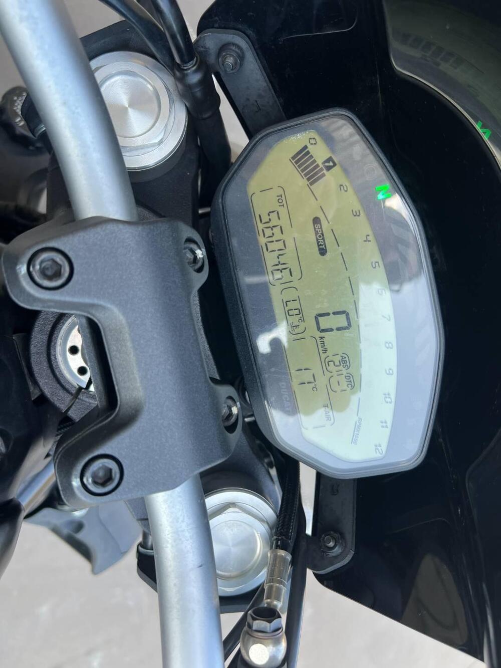 Ducati Monster 821 Dark ABS (2014 - 16) (7)