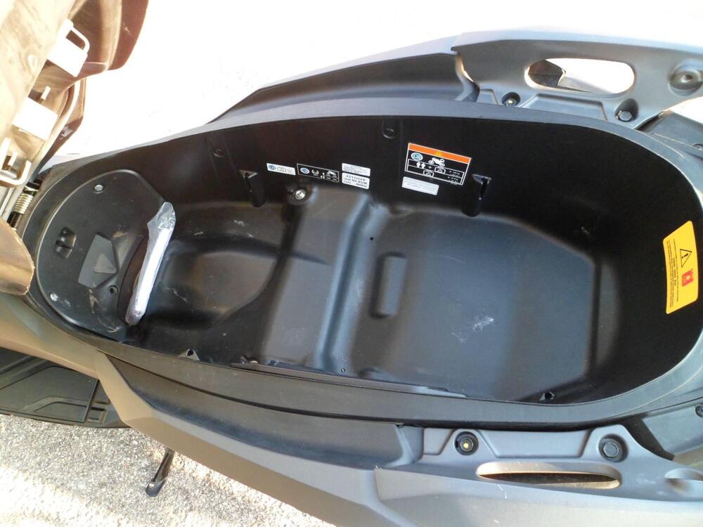 Honda ADV 350 (2022 - 24) (8)