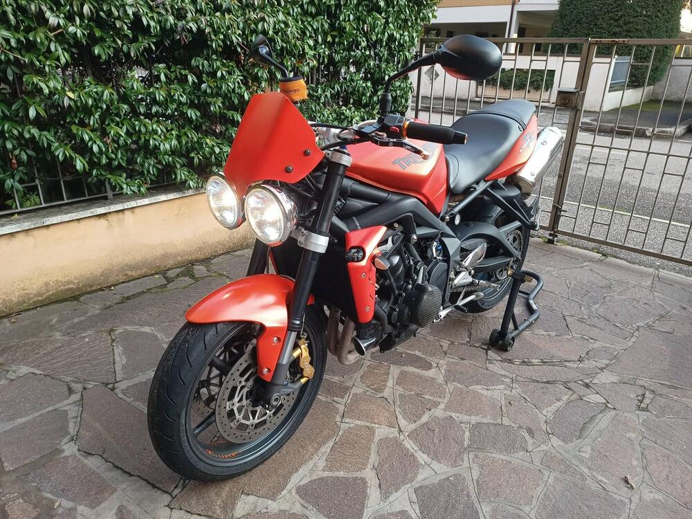 Triumph Street Triple R (2009 - 12)
