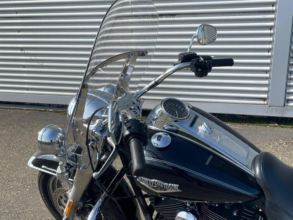 Harley-Davidson 103 Road King Classic (2014 - 16) - FLHRC (14)