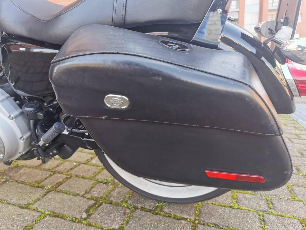 Harley-Davidson 883 Custom (2008 - 12) - XL 883C (13)