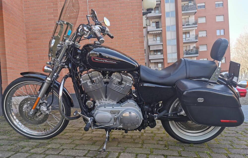 Harley-Davidson 883 Custom (2008 - 12) - XL 883C