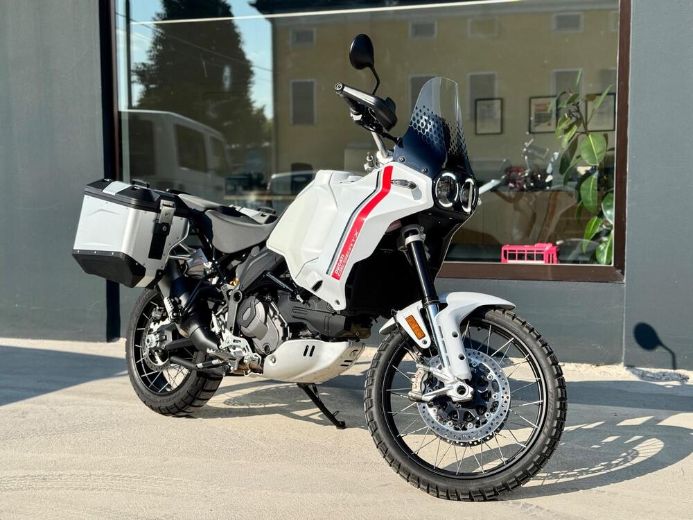Ducati DesertX (2022 - 25)