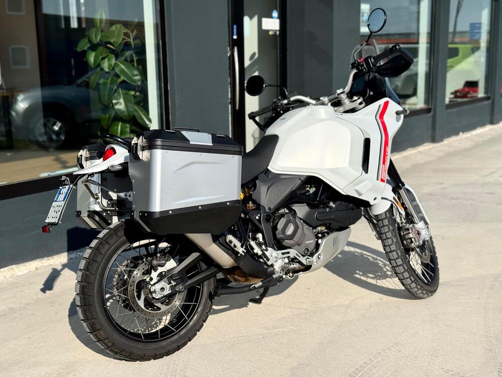 Ducati DesertX (2022 - 25) (4)