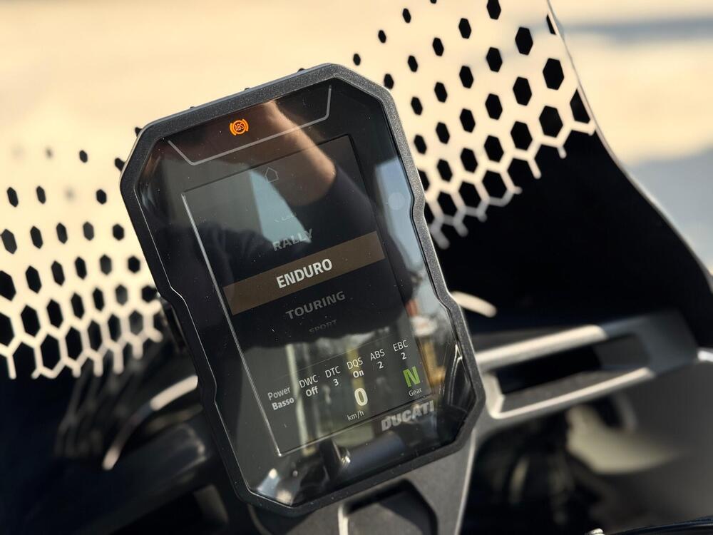 Ducati DesertX (2022 - 25) (15)