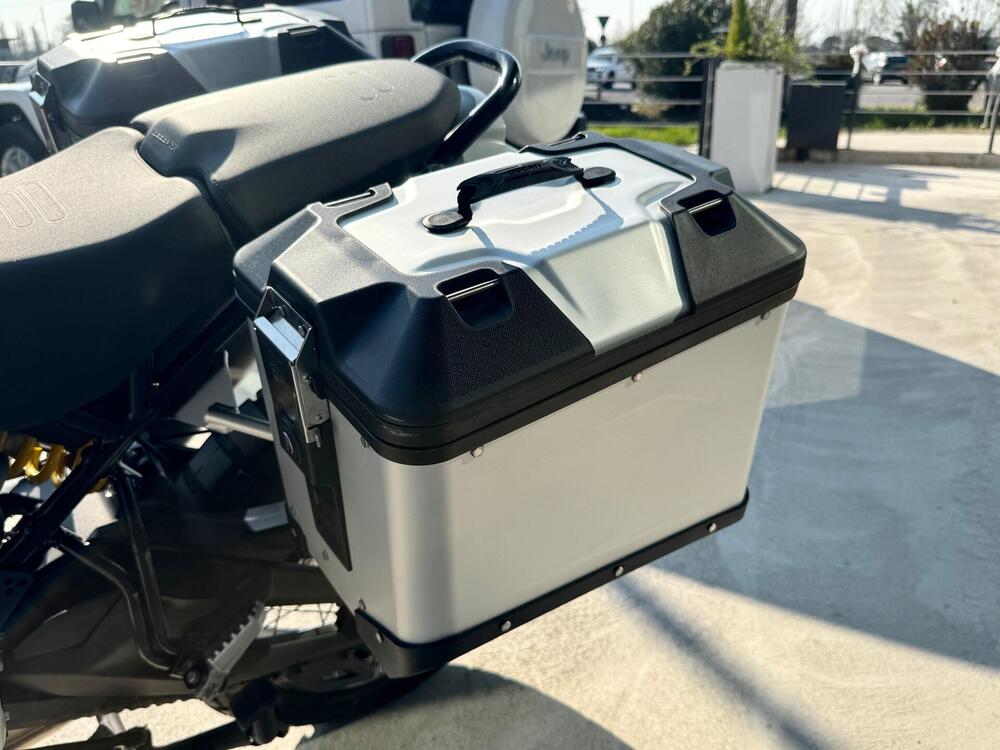 Ducati DesertX (2022 - 25) (19)