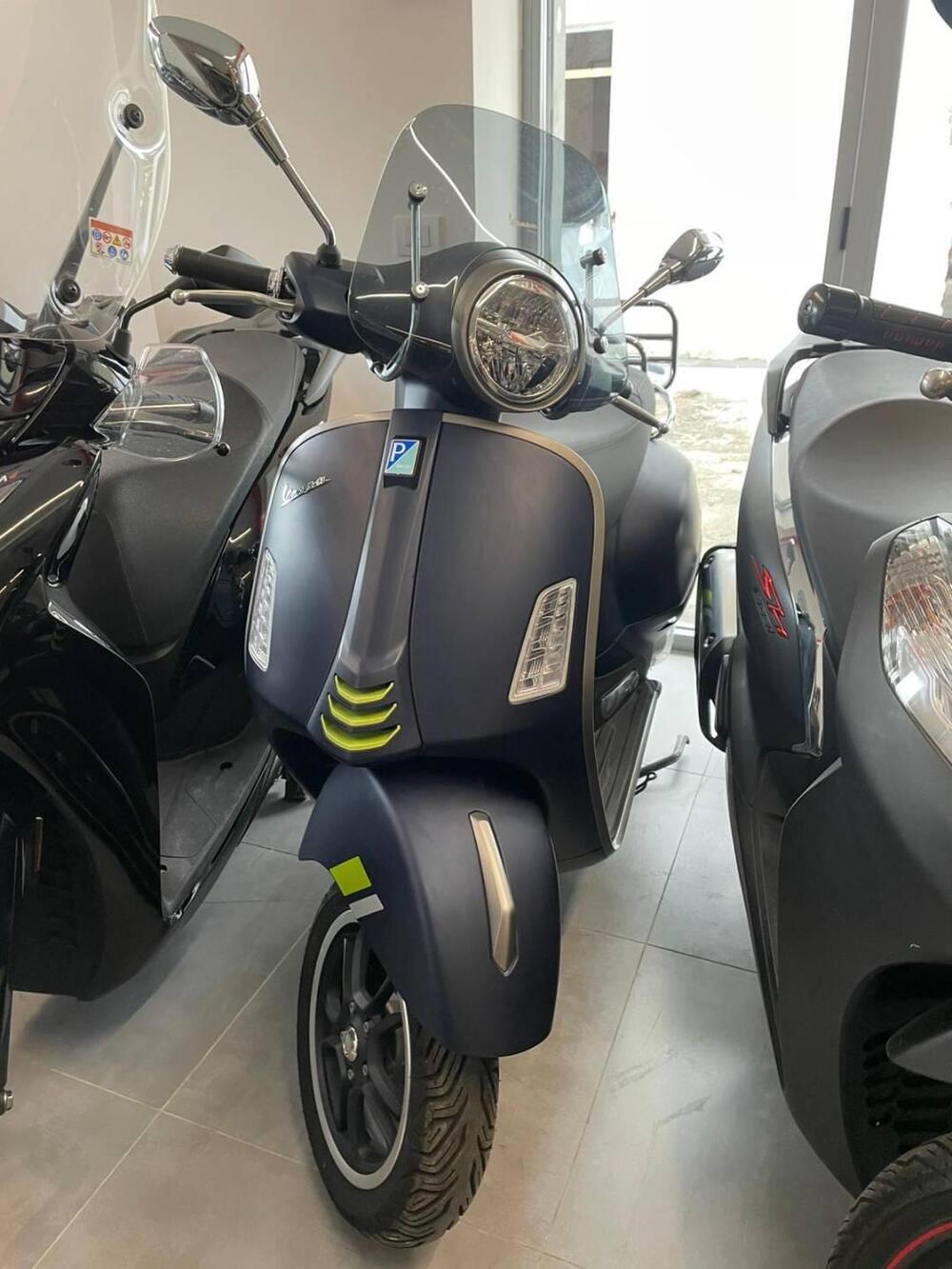 Vespa GTS 300 Super (2023 - 24)