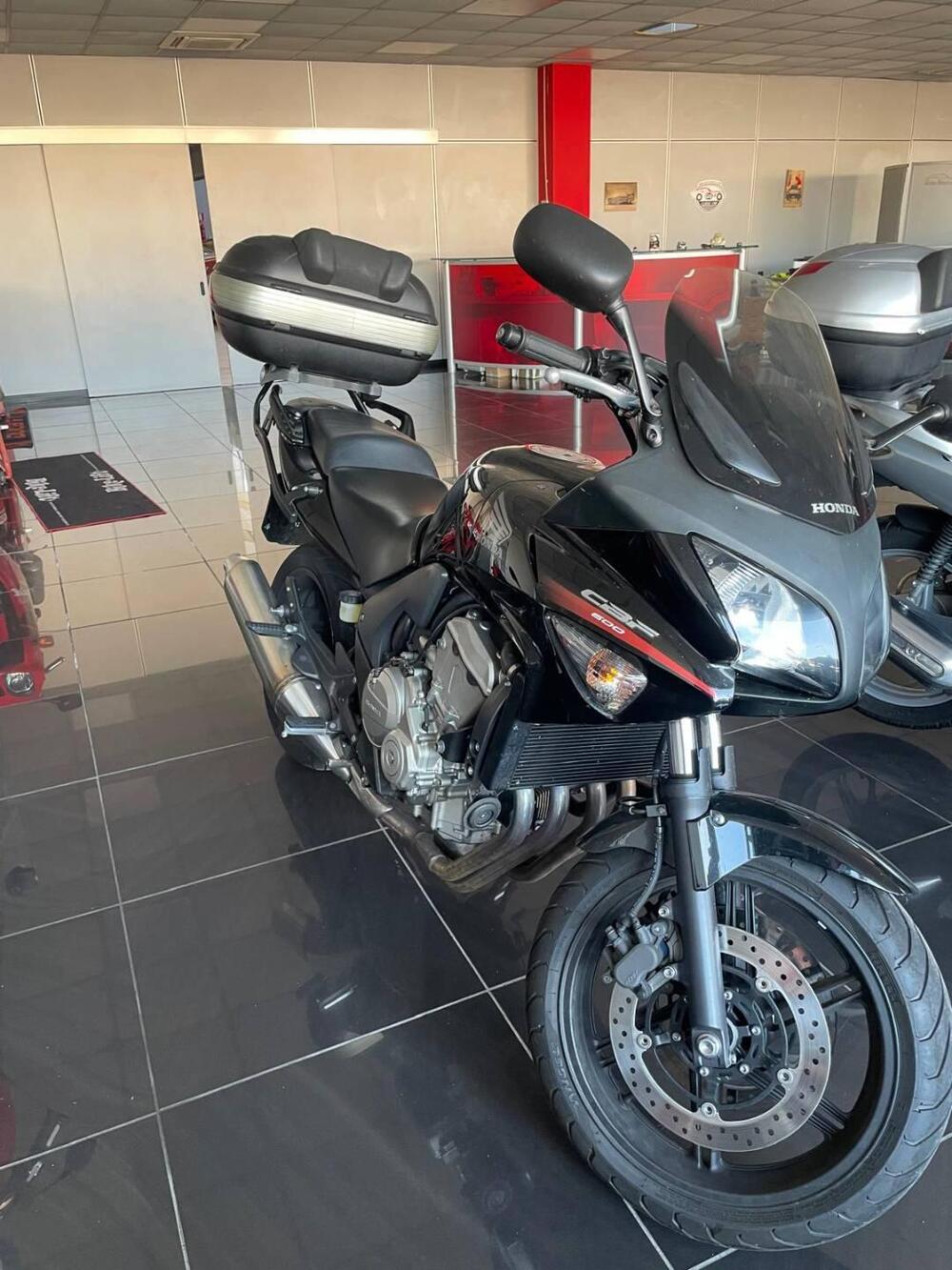 Honda CBF 600 S (2007 - 12) (3)