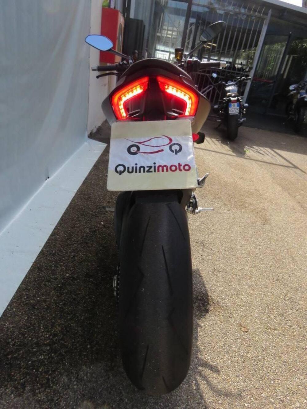 Ducati Streetfighter V4 1100 S (2021 - 22) (9)