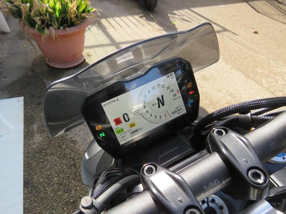 Ducati Streetfighter V4 1100 S (2021 - 22) (13)