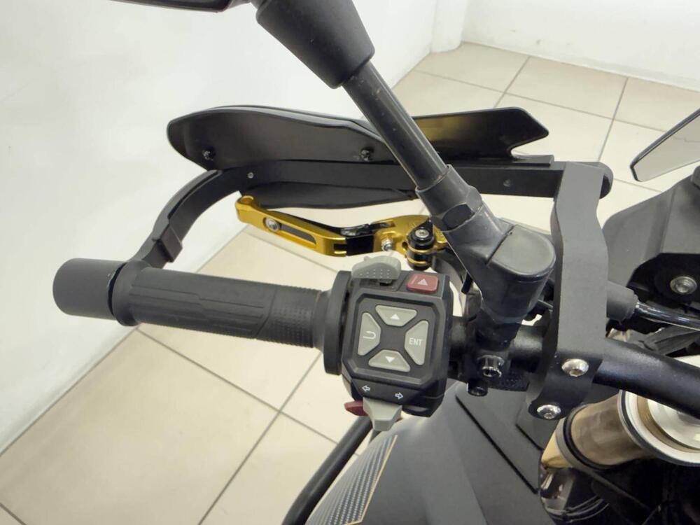 Voge Valico 900DSX (2024 - 26) (10)