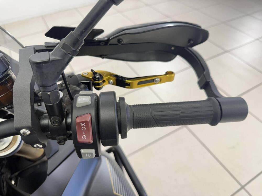 Voge Valico 900DSX (2024 - 26) (11)