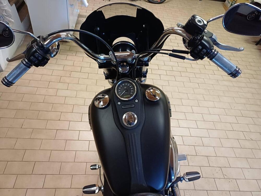 Harley-Davidson 1690 Street Bob (2017) - FXDB (2)