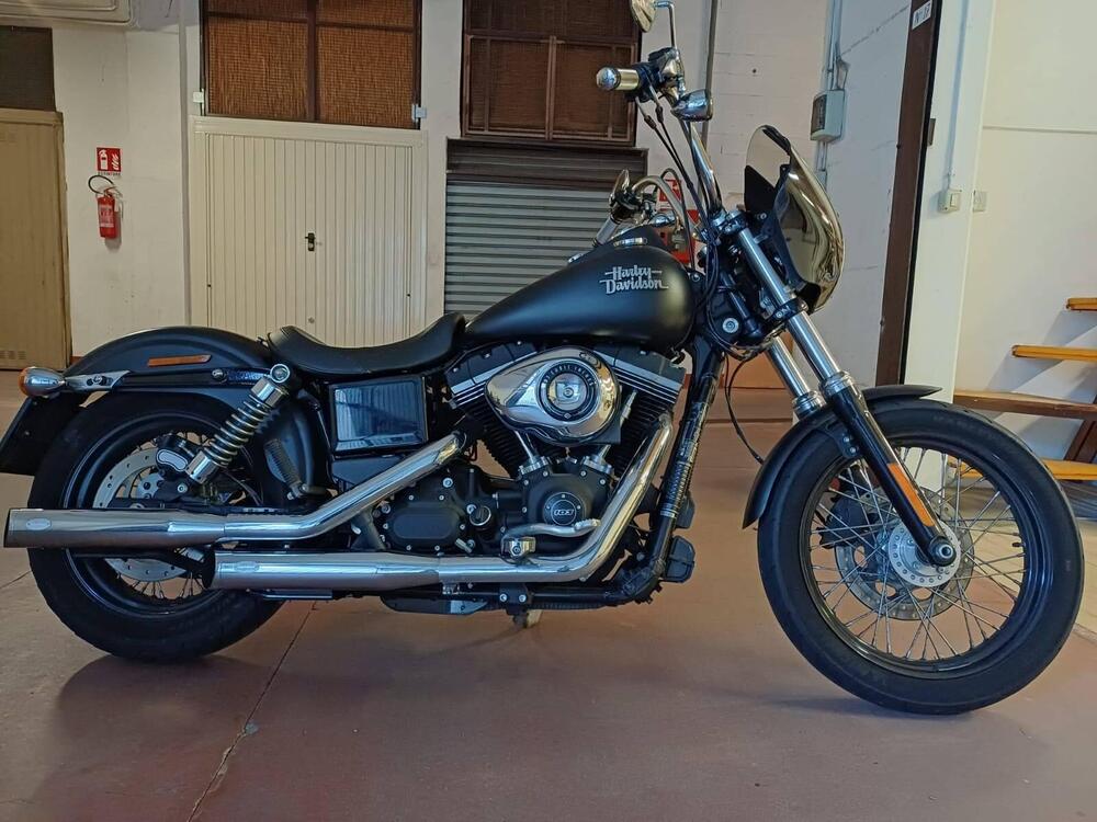Harley-Davidson 1690 Street Bob (2017) - FXDB (6)