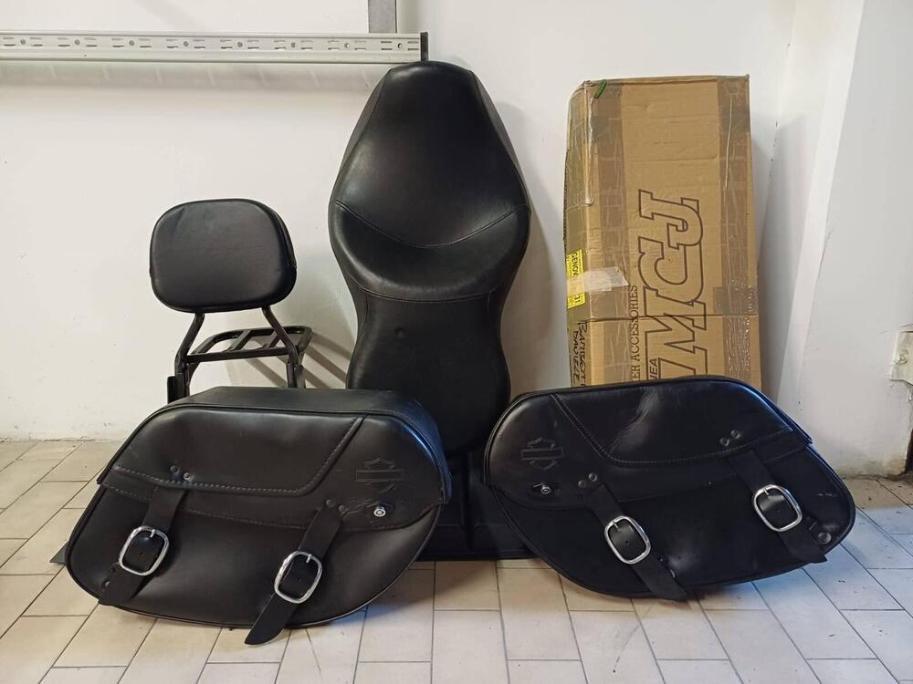 Harley-Davidson 1690 Street Bob (2017) - FXDB (7)