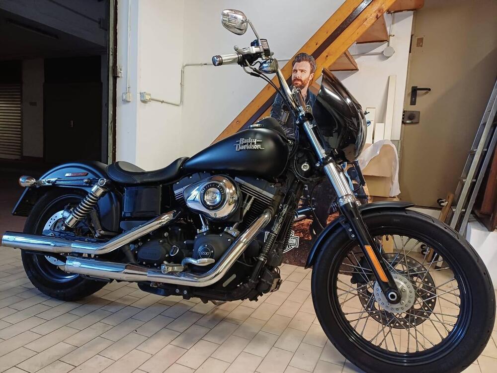 Harley-Davidson 1690 Street Bob (2017) - FXDB (8)