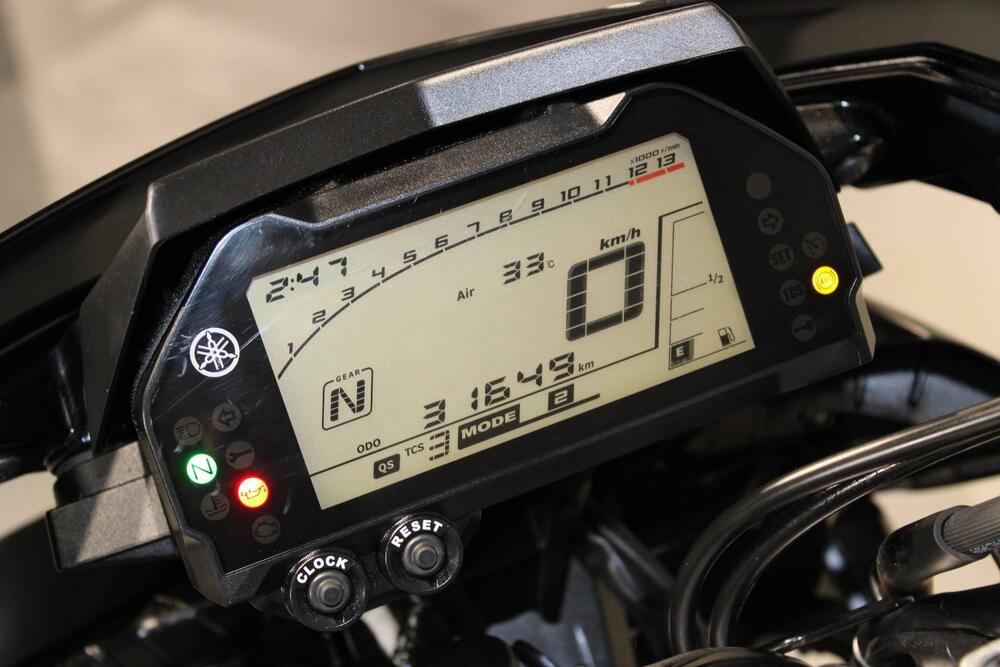 Yamaha MT-10 (2017 - 20) (6)