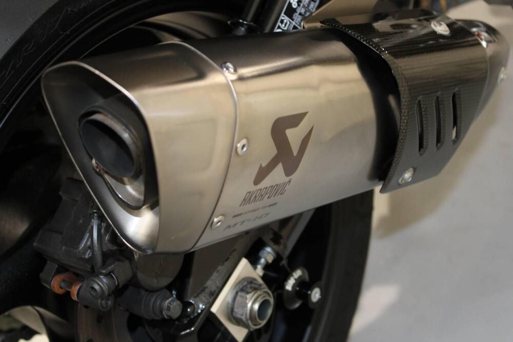 Yamaha MT-10 (2017 - 20) (7)