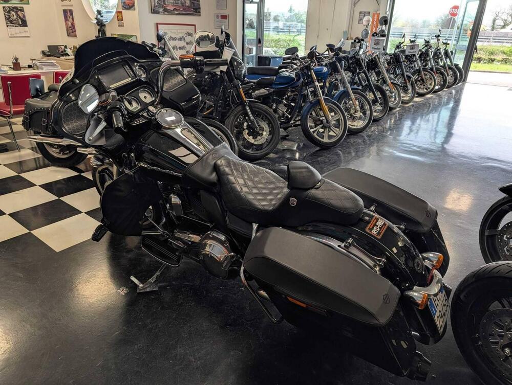 Harley-Davidson 1690 Road Glide Special (2013 - 16) (11)