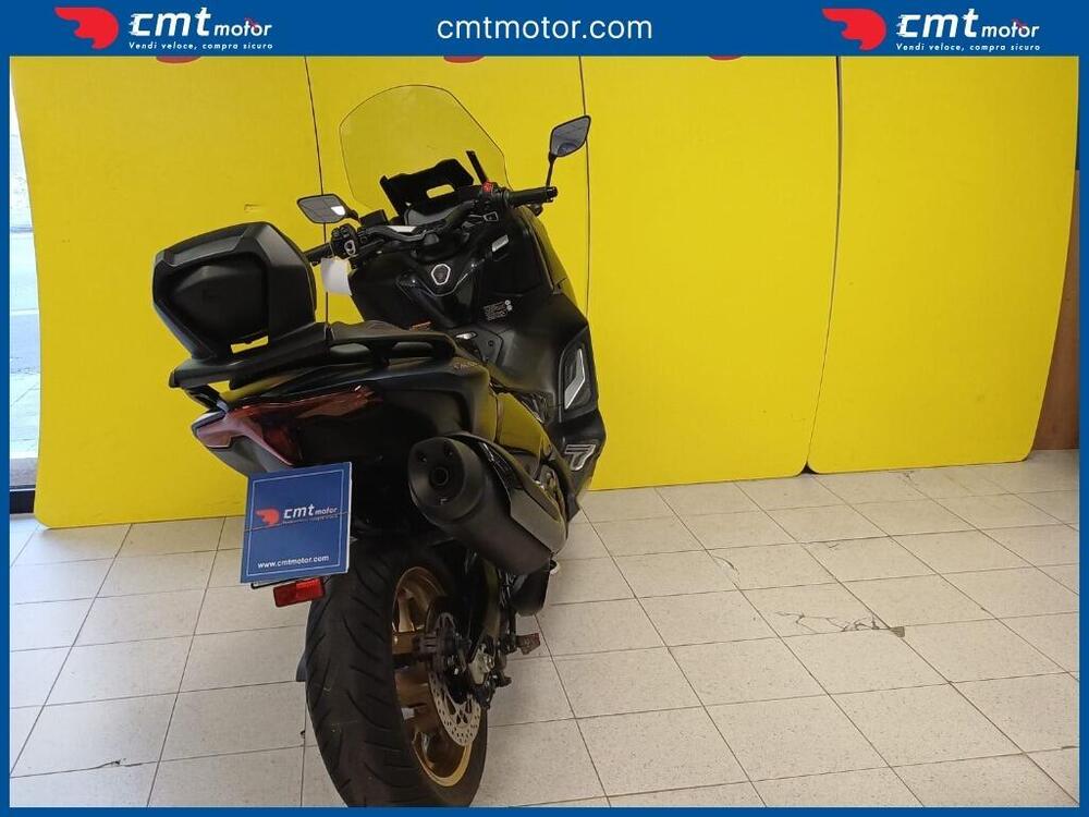 Yamaha T-Max 560 Tech Max (2022 - 24) (4)