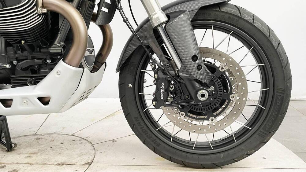 Moto Guzzi V85 TT Travel (2021 - 23) (5)