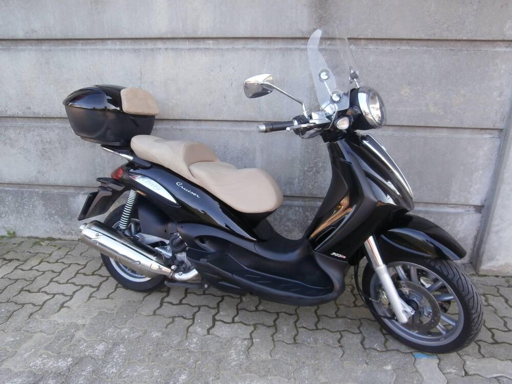 Piaggio Beverly Cruiser 500 (5)