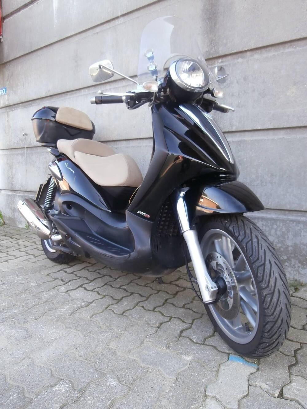 Piaggio Beverly Cruiser 500 (7)
