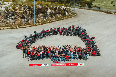 WeRideAsOne 2026: il 9 maggio il mondo si tinge di rosso Ducati