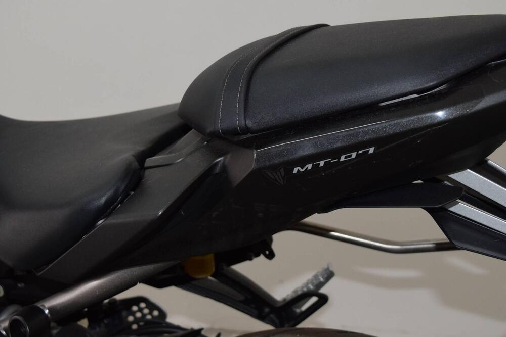 Yamaha MT-07 (2014 - 16) (13)