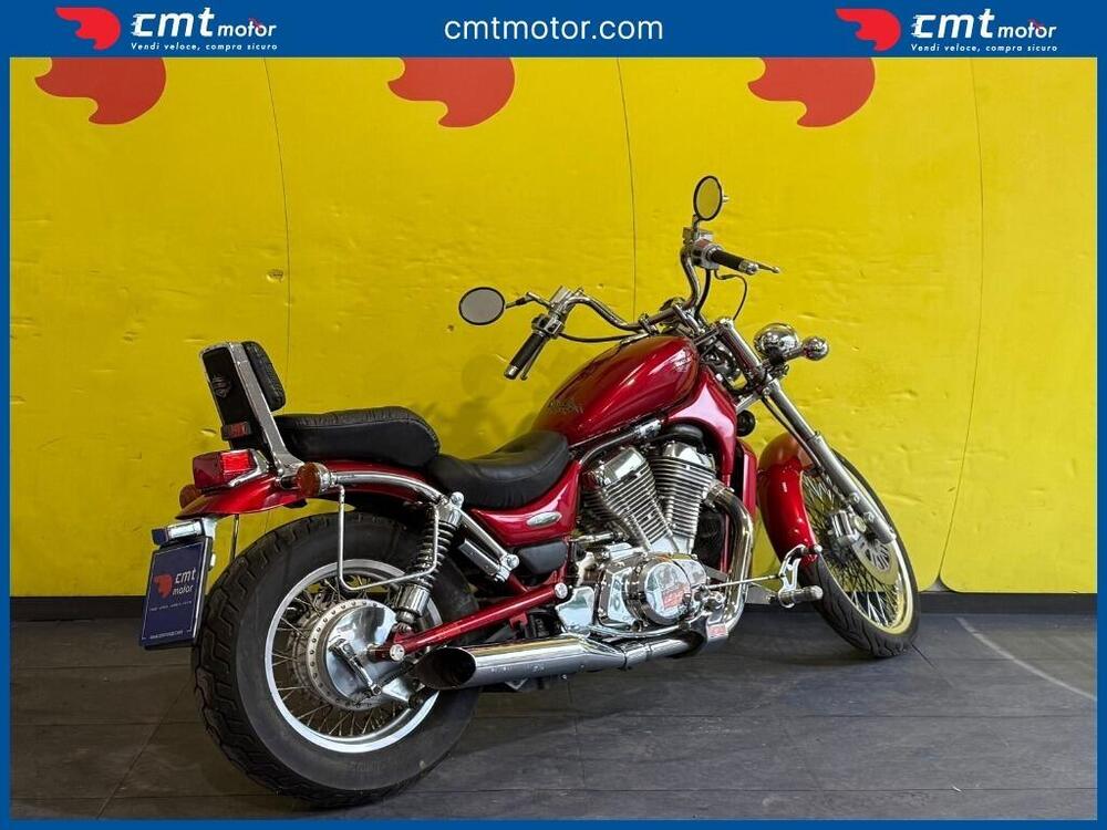 Suzuki VS 600 GLF (1996 - 98) (4)